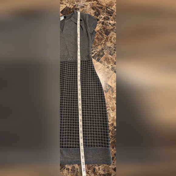 5/%25 VENUS Dress with Bedazzled Waist Line - Picture 6 of 10